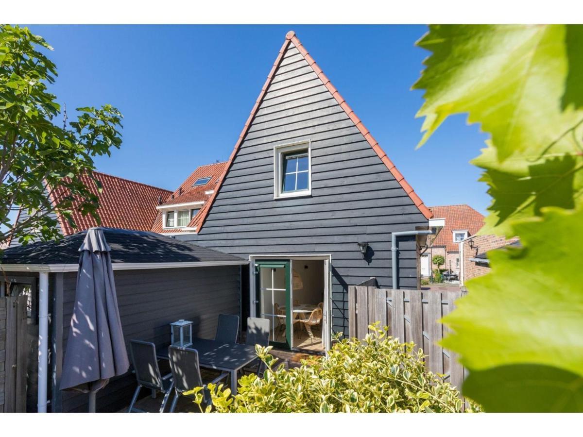 דומבורג Quietly Located House Within Walking Distance Of The Beach מראה חיצוני תמונה