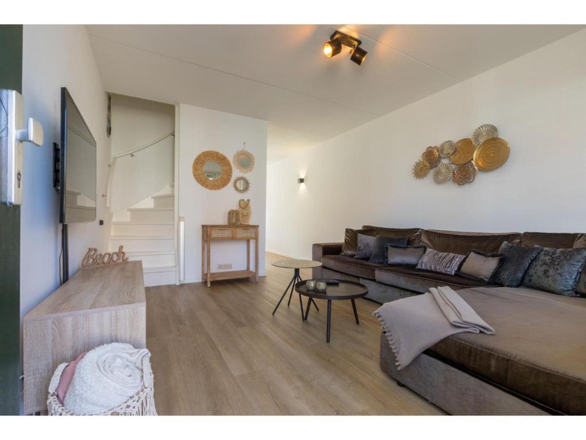 דומבורג Quietly Located House Within Walking Distance Of The Beach מראה חיצוני תמונה