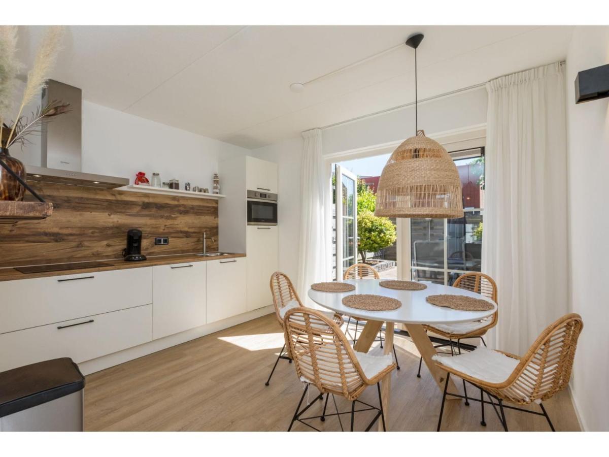 דומבורג Quietly Located House Within Walking Distance Of The Beach מראה חיצוני תמונה